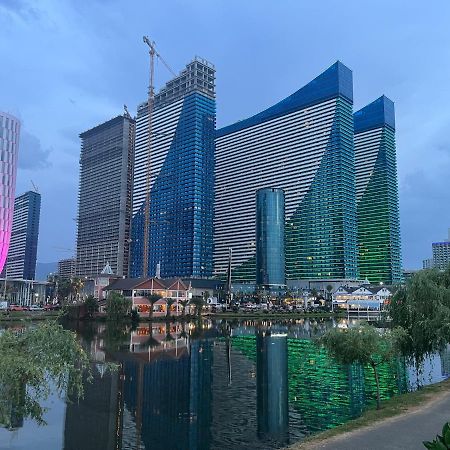 1-Bedroom Studio Apartment In Orbi City - Side Seaview Батуми Экстерьер фото